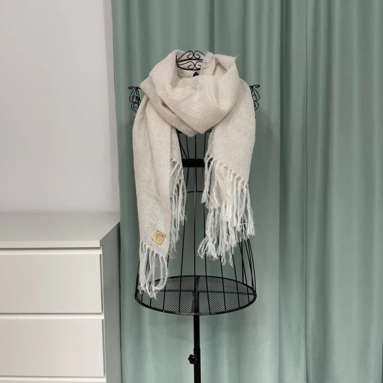Zwiewny szalik handmade z moheru i jedwabiu