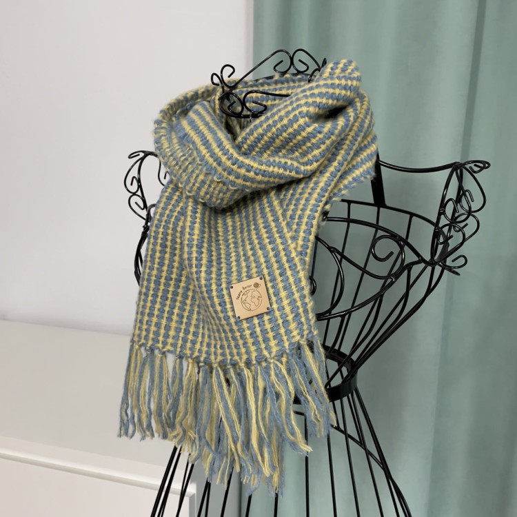 Szalik handmade z naturalnych włókien: kaszmir, merino i bawełna